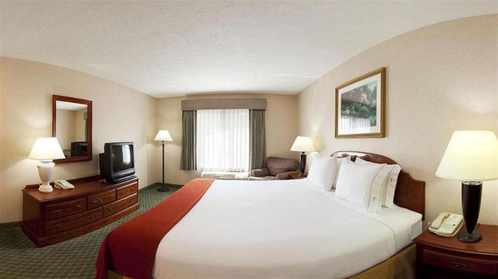 Keene Elm City Hotel, Ascend Hotel Collection מראה חיצוני תמונה