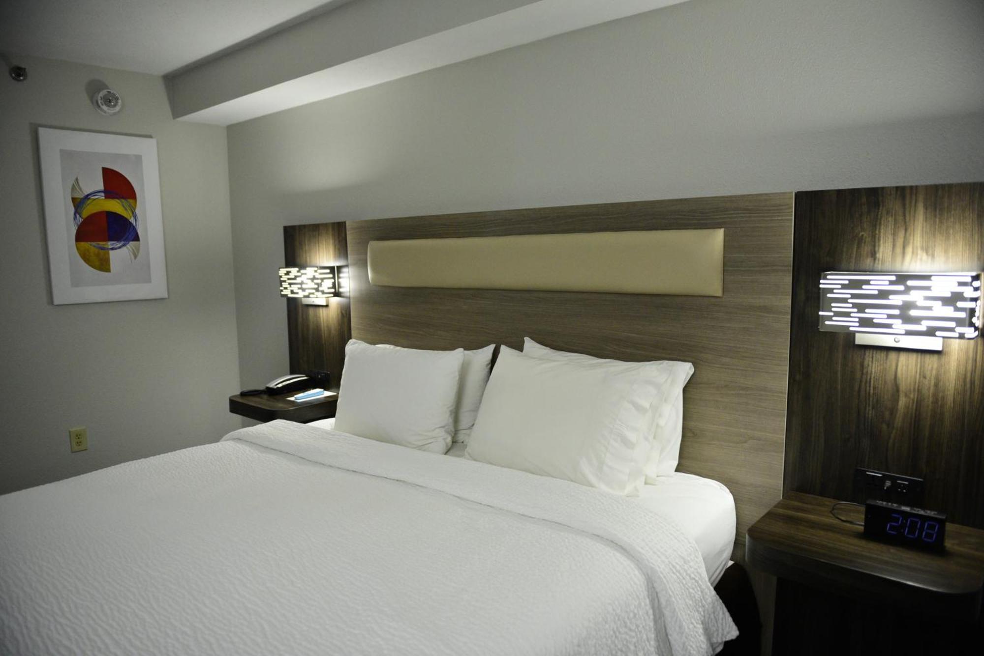 Keene Elm City Hotel, Ascend Hotel Collection מראה חיצוני תמונה