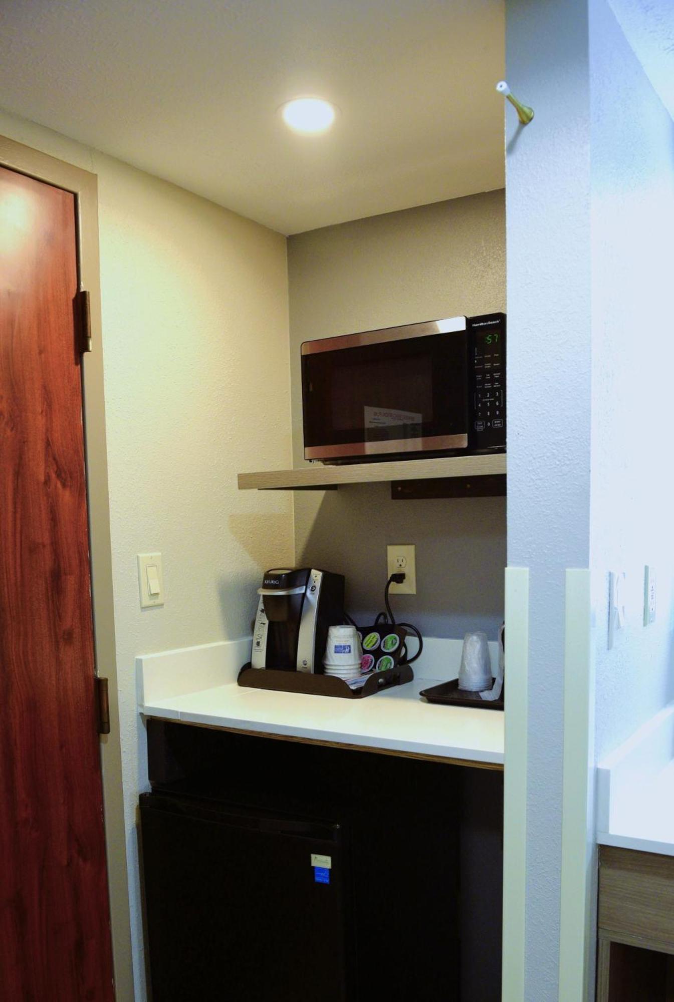 Keene Elm City Hotel, Ascend Hotel Collection מראה חיצוני תמונה