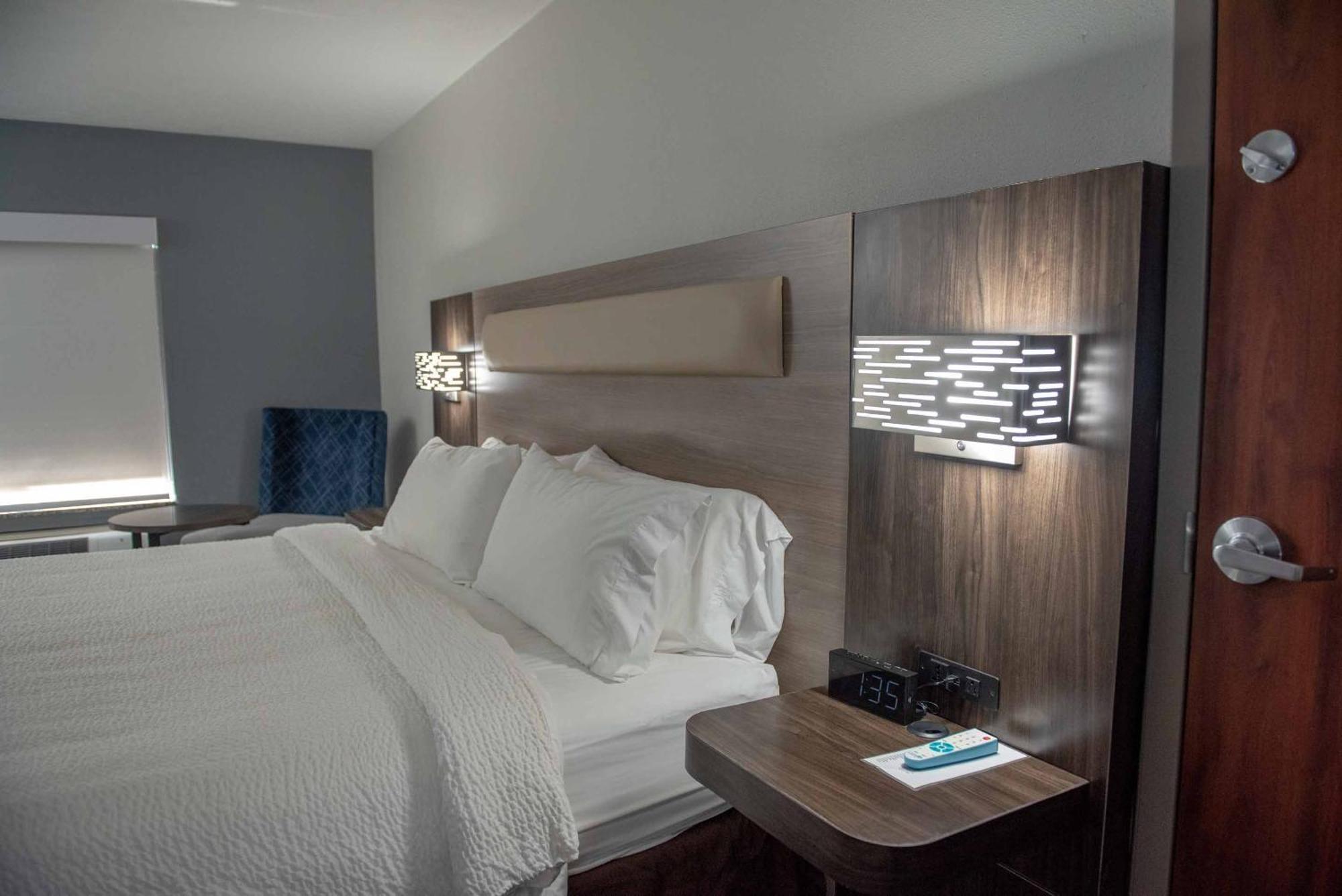 Keene Elm City Hotel, Ascend Hotel Collection מראה חיצוני תמונה